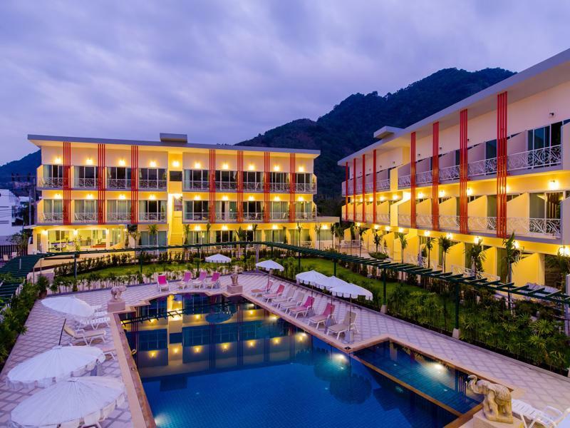 Trend Kamala Resort エクステリア 写真
